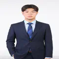 Yuseung K.